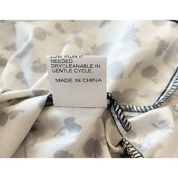 SHEIN Black Cream Floral Layered Belted Dress Womens Size XS NEW - Picture 6 of 9